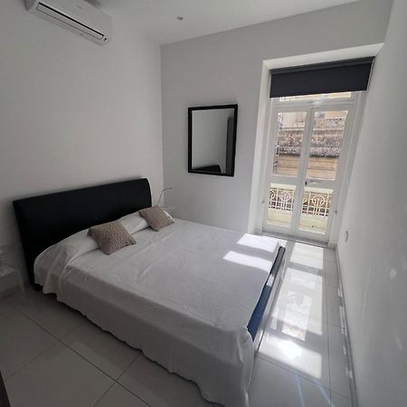 Sunny One Bedroom Apartment In Old Bakery Street Valletta Ngoại thất bức ảnh